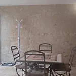 Cosy, Sur Jardin, Terrasse Privee, Parking Au Calme En Rdc * Gémozac