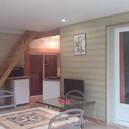 בית נופש Cosy, Sur Jardin, Terrasse Privee, Parking Au Calme En Rdc *