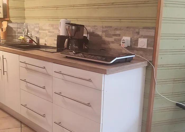 Cosy, Sur Jardin, Terrasse Privee, Parking Au Calme En Rdc