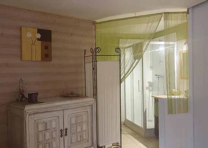 بيت للعطل Cosy, Sur Jardin, Terrasse Privee, Parking Au Calme En Rdc *